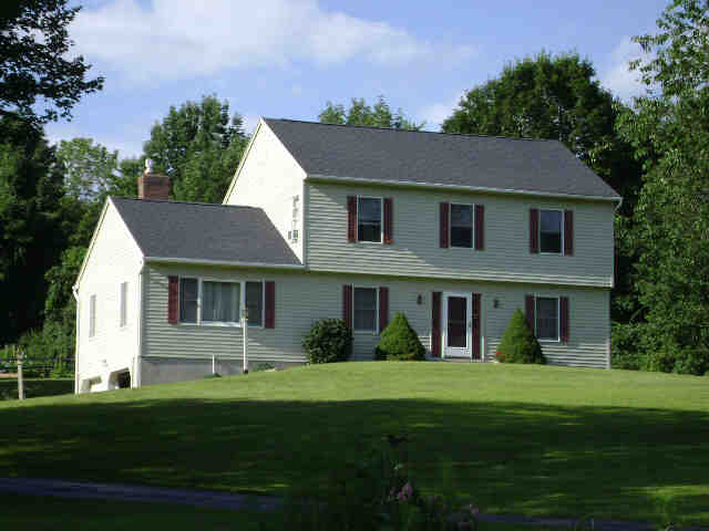 Building photograph for 23 SUNSET RD